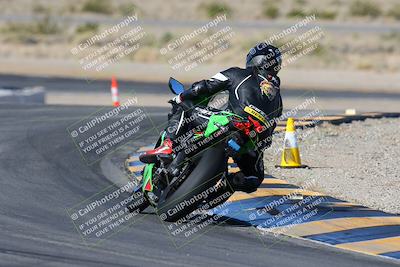 media/Feb-03-2024-SoCal Trackdays (Sat) [[767c60a41c]]/2-Turn 11 (10am)/